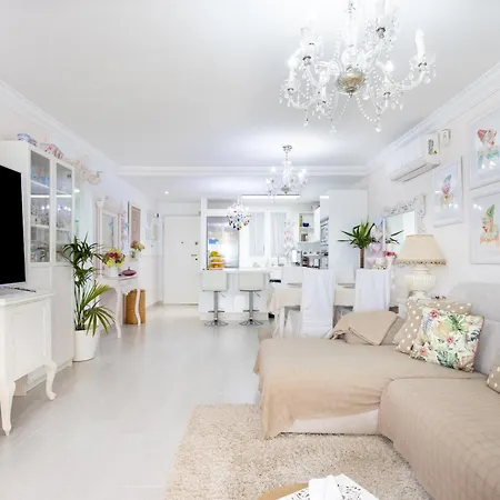 Eden Sunset Seaviews Lägenhet