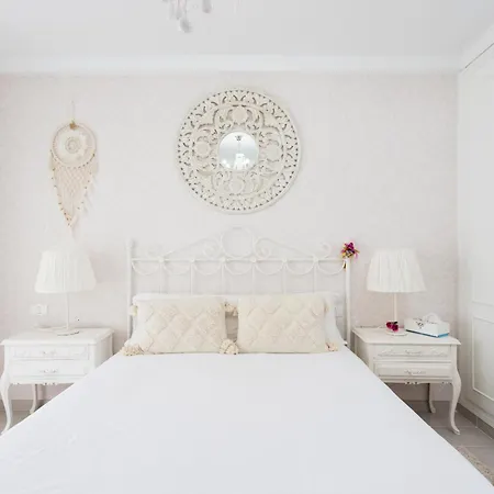 Eden Sunset Seaviews Lägenhet