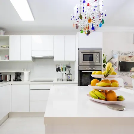 Eden Sunset Seaviews Lägenhet *